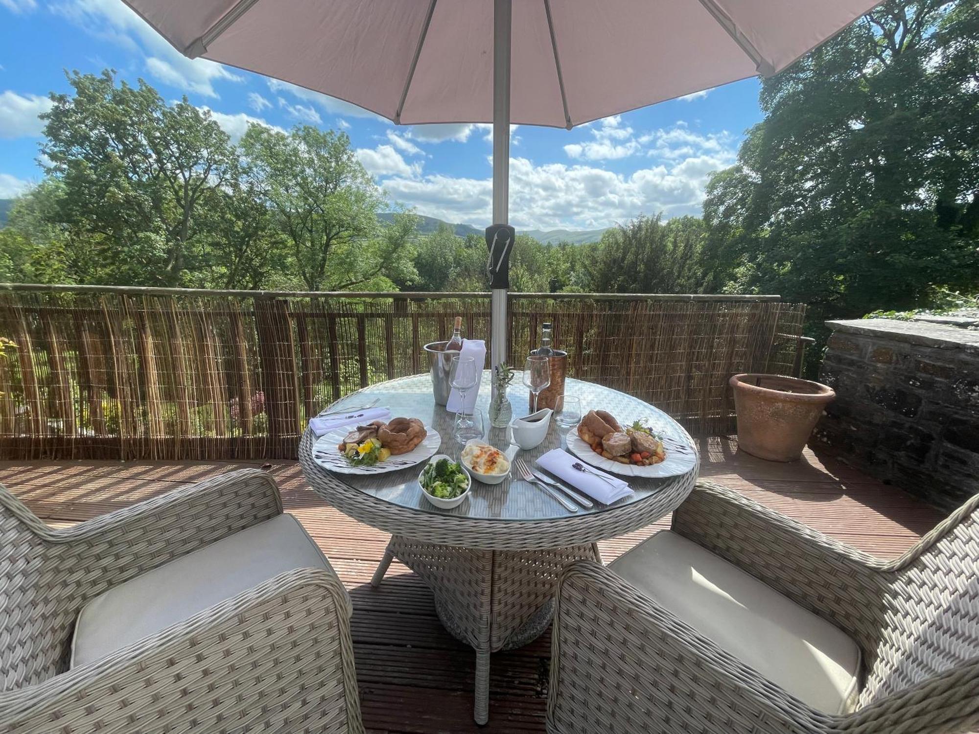 Peterstone Court Country House Restaurant & Spa Брекон Экстерьер фото