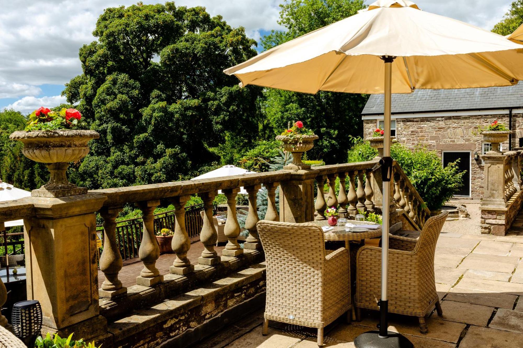 Peterstone Court Country House Restaurant & Spa Брекон Экстерьер фото